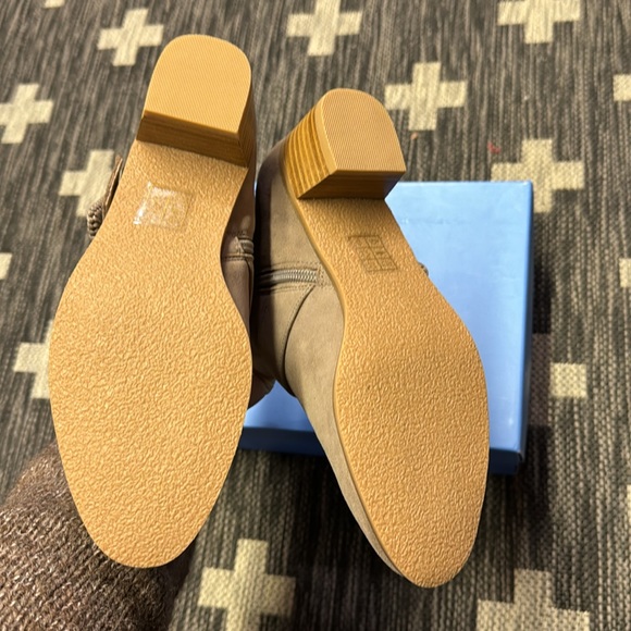 BNIB Jack Rogers Boots Size 7 - Picture 4 of 5